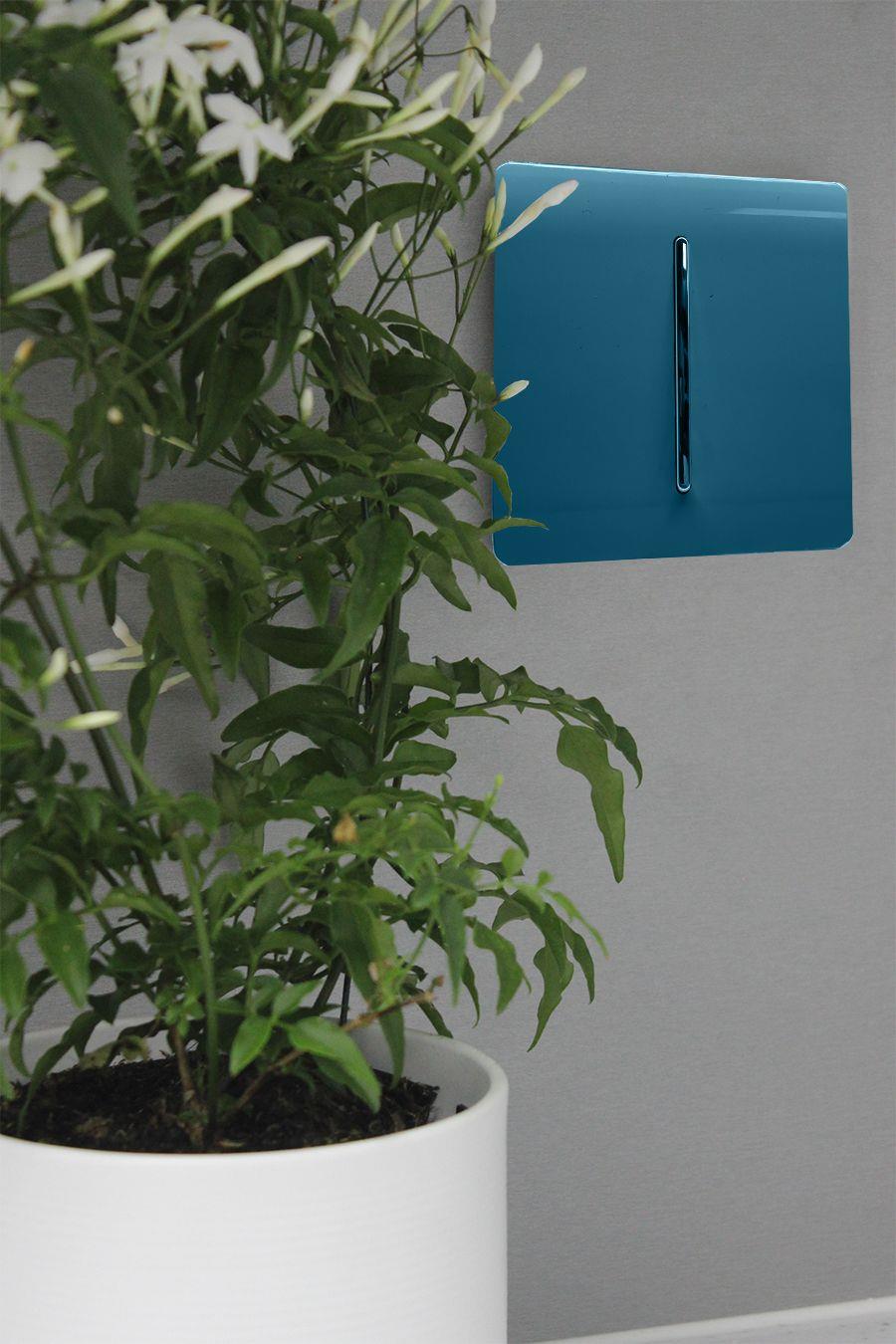 Trendi Switch 1 Gang 1 or 2 way Rocker Light Switchin Midnight Blue