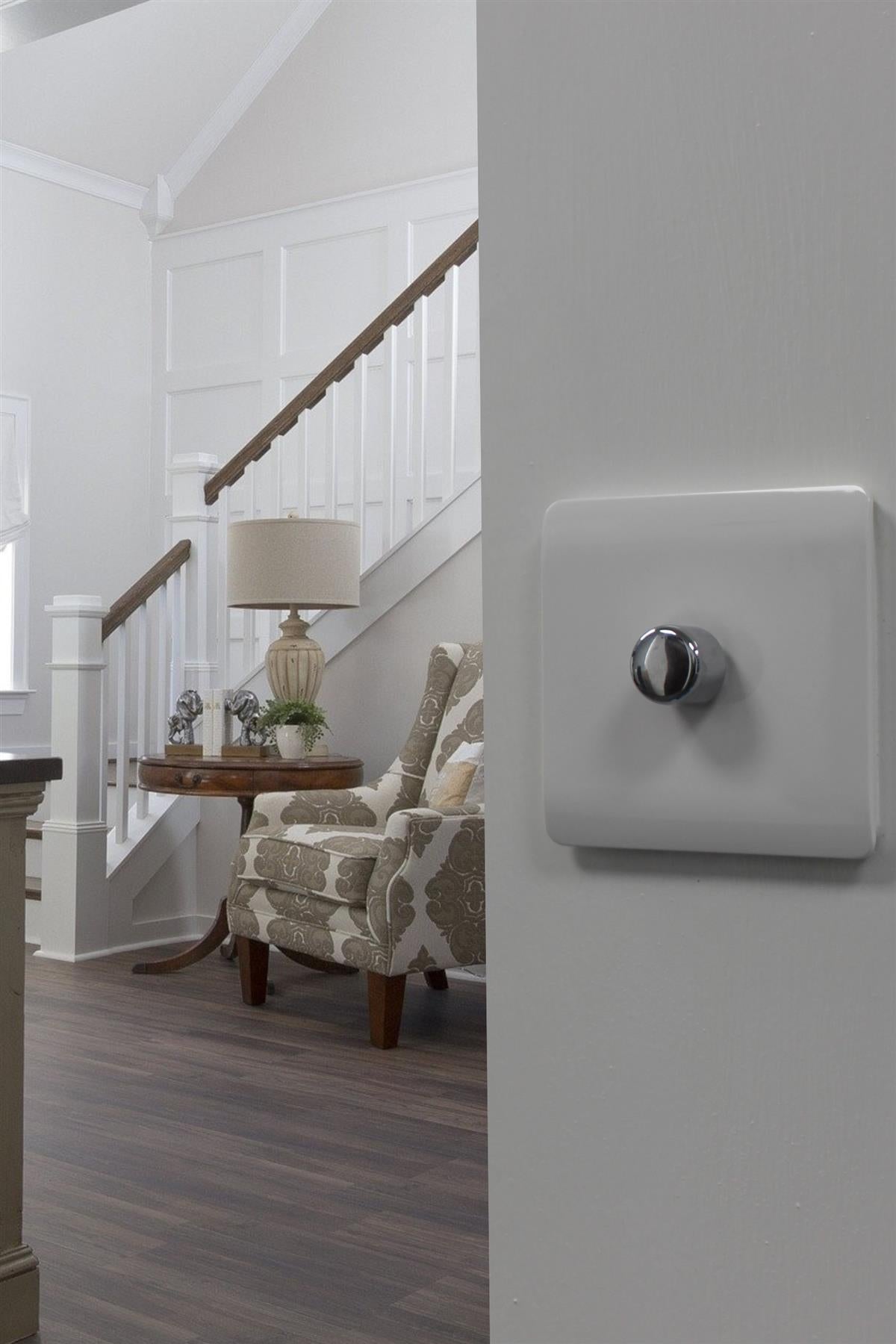 Trendi 1 Gang 2 Way 240V 100w LED Dimmer Screwless Raised Front Plate Plastic Artistic Modern Glossy 10 Amp Chrome Single Electrical Wall Light Switch in Ice White- ART-LDMWH